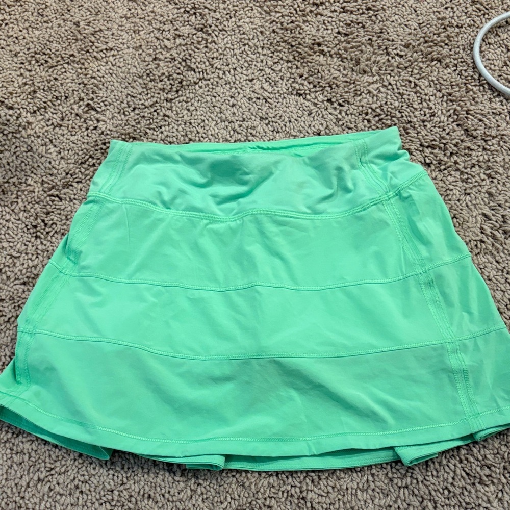 Lululemon neon green tennis skirt